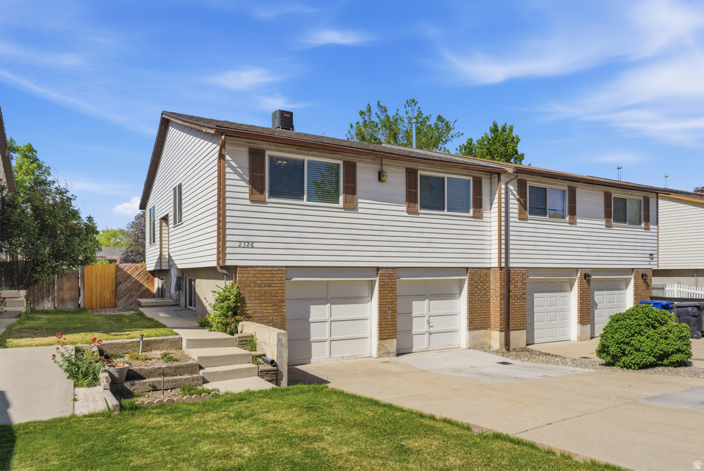 2326 W HEATHERGLEN DR Taylorsville, UT 84129