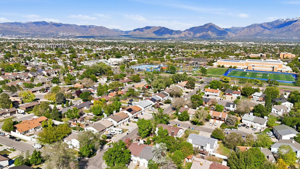 2326 W HEATHERGLEN DR Taylorsville, UT 84129