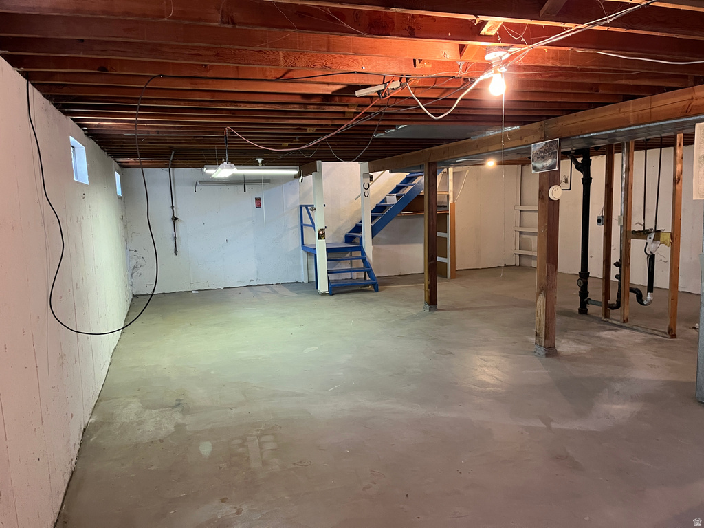 325 S 200 E Tooele, UT 84074