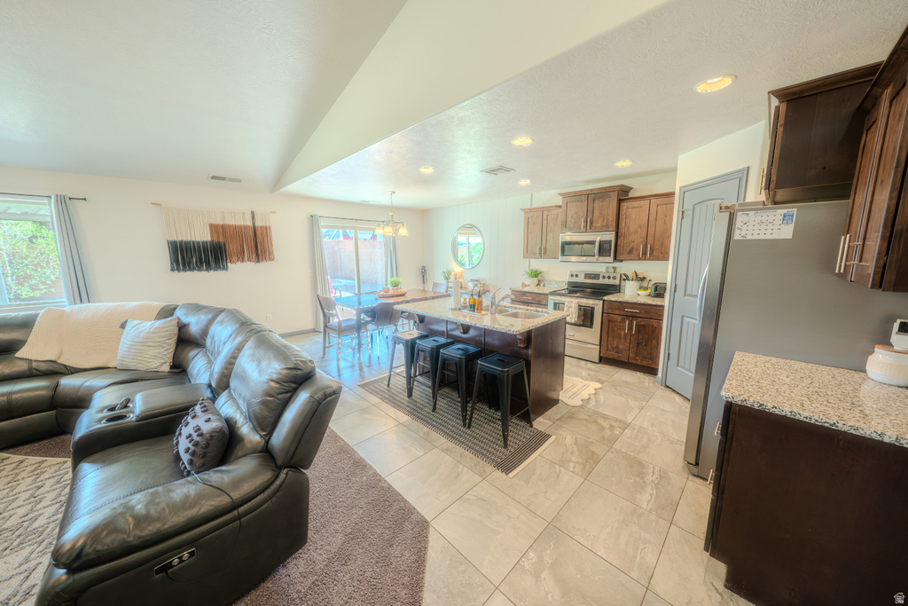 3425 W 2650 S photo 4