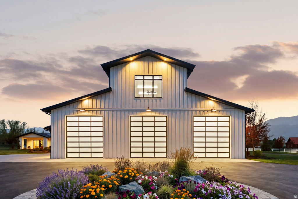 2727 W 2400 S Charleston, UT 84032