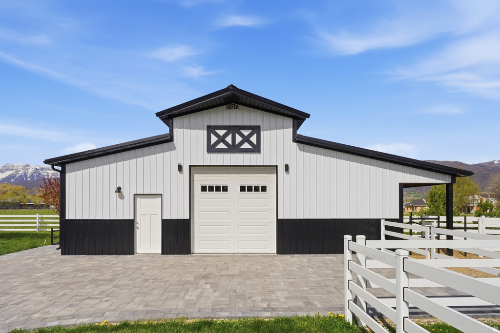 2727 W 2400 S Charleston, UT 84032