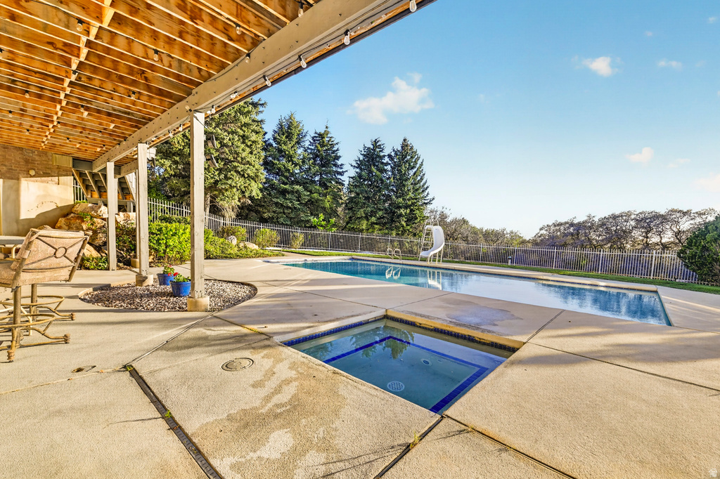 5227 S RIDGEDALE DR Ogden, UT 84403