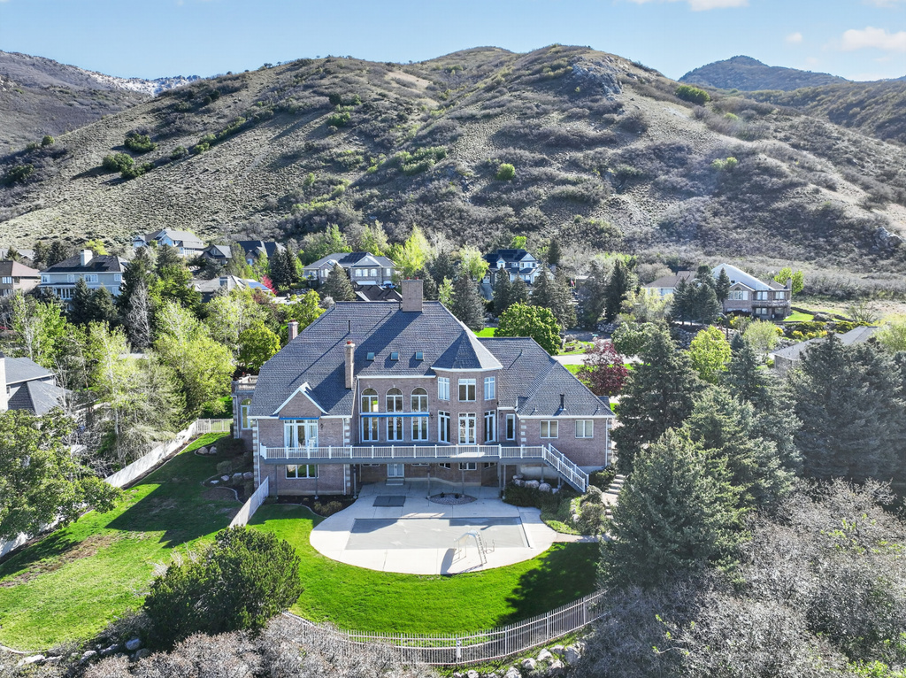 5227 S RIDGEDALE DR Ogden, UT 84403