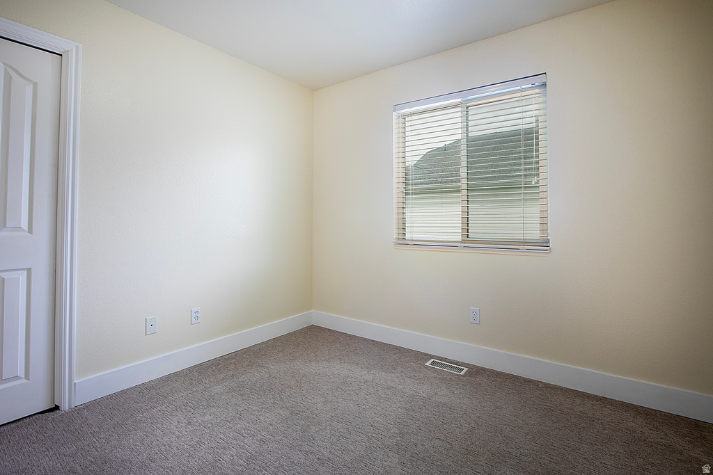 133 N PINGREE AVE Ogden, UT 84404