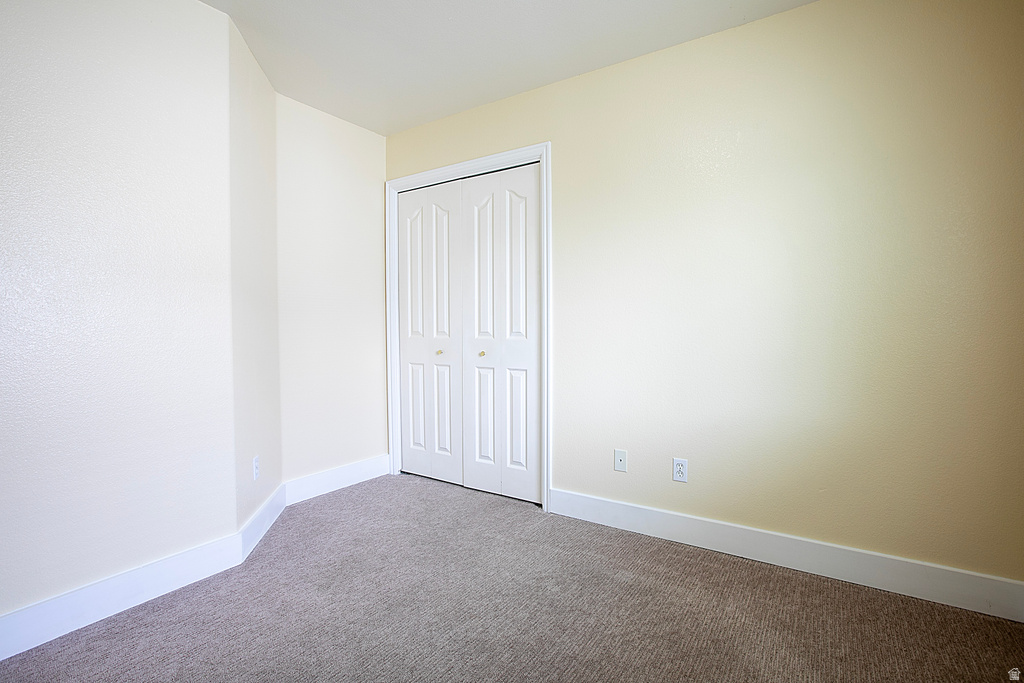 133 N PINGREE AVE Ogden, UT 84404