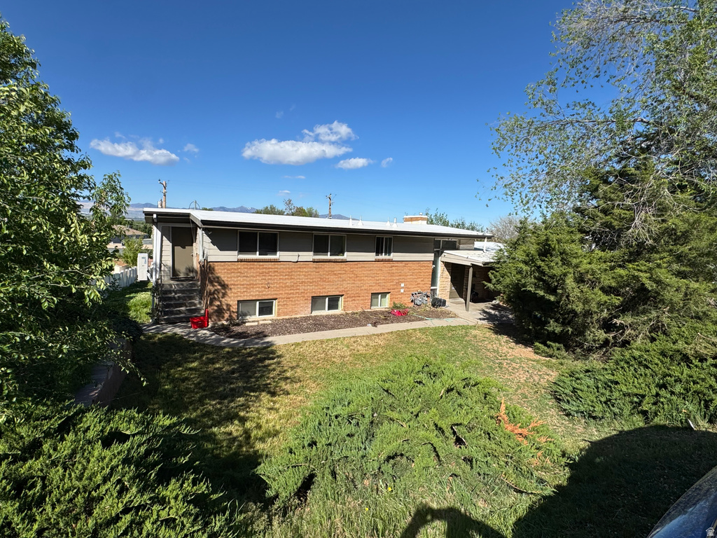 1766 E SOUTHWOODSIDE DR Holladay, UT 84124