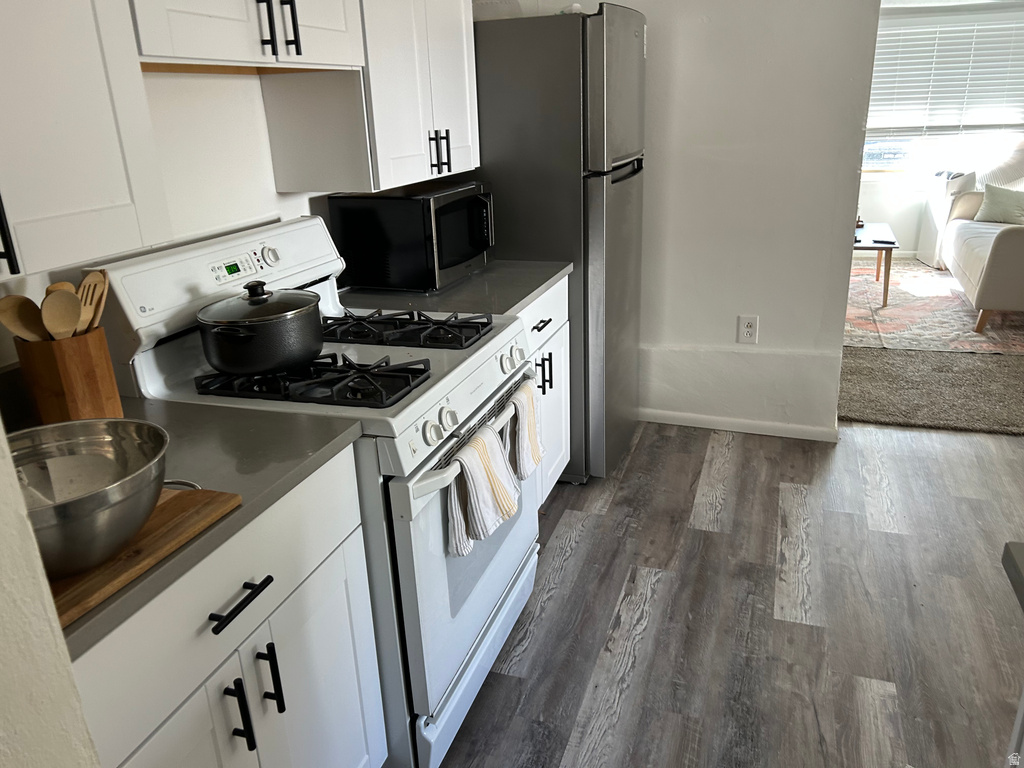 1766 E SOUTHWOODSIDE DR Holladay, UT 84124