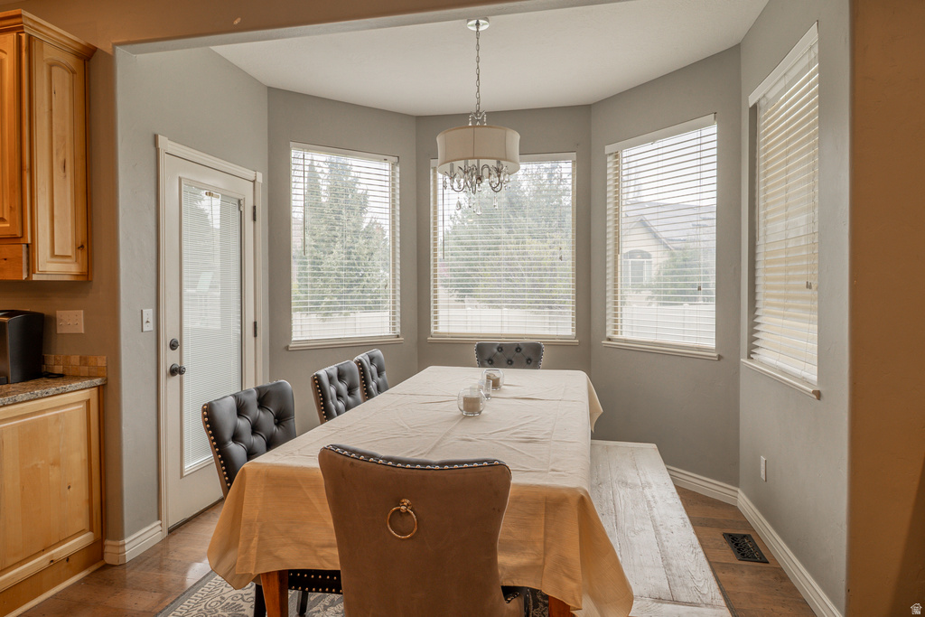 4036 W IVY AVE Mountain Green, UT 84050