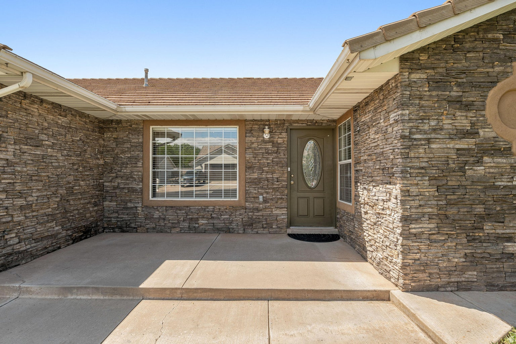 970 S 660 E St George, UT 84790