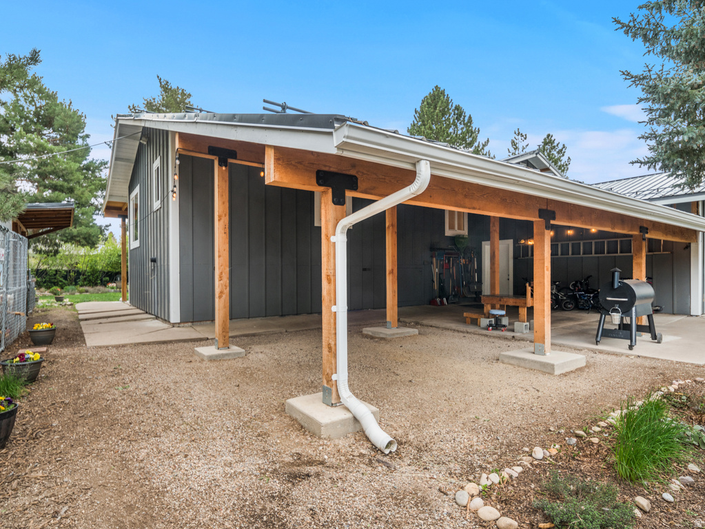 3260 N RIVER DR Eden, UT 84310