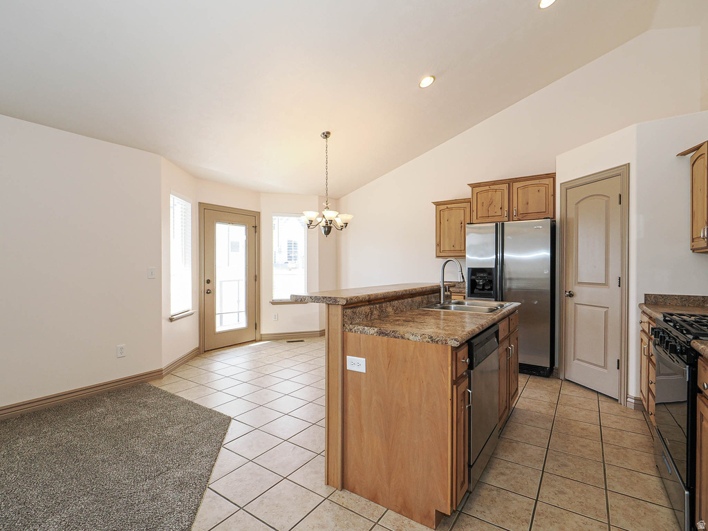 5689 W LUGANO DR West Jordan, UT 84081
