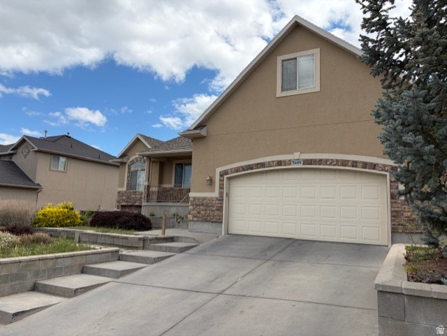 5689 W LUGANO DR West Jordan, UT 84081