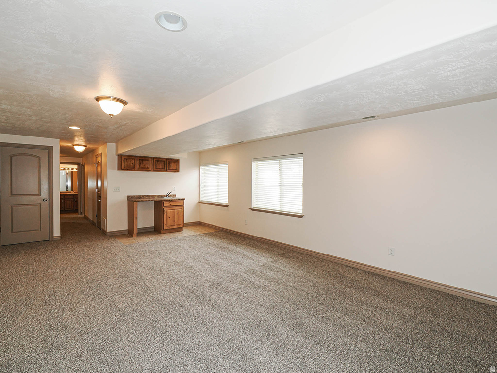 5689 W LUGANO DR West Jordan, UT 84081
