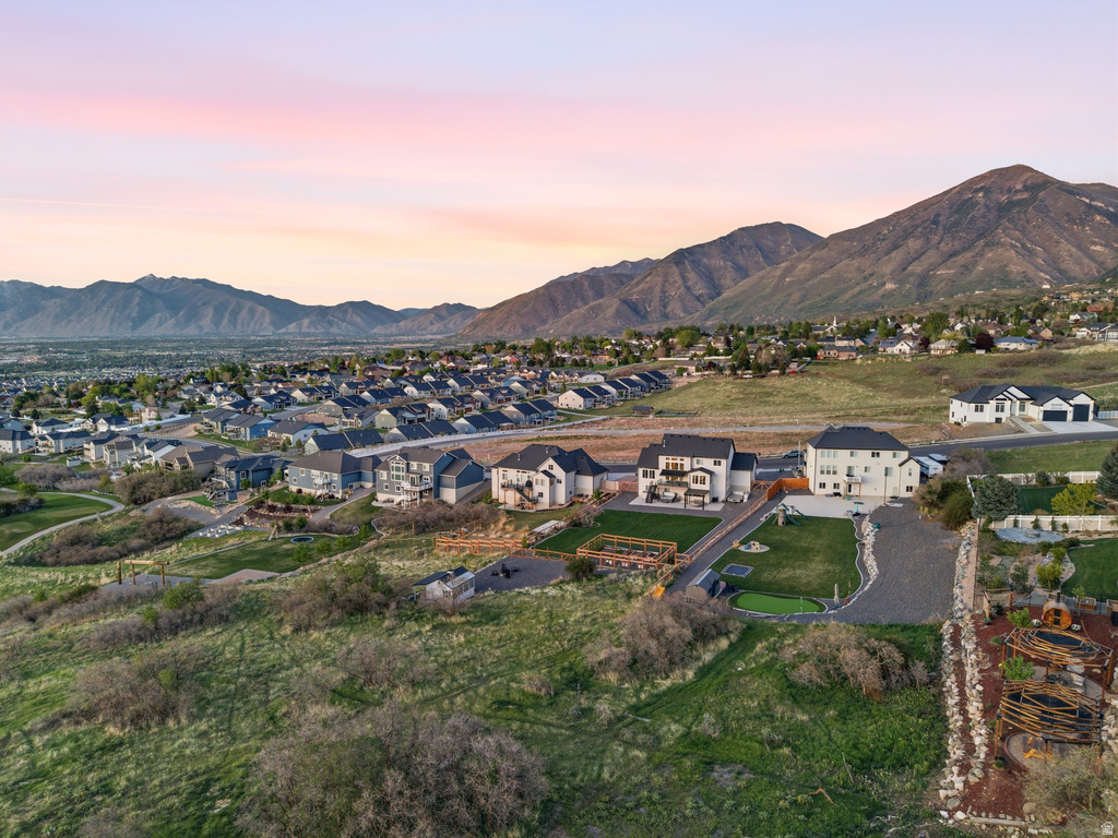 102 S ELK RIDGE DR Elk Ridge, UT 84651