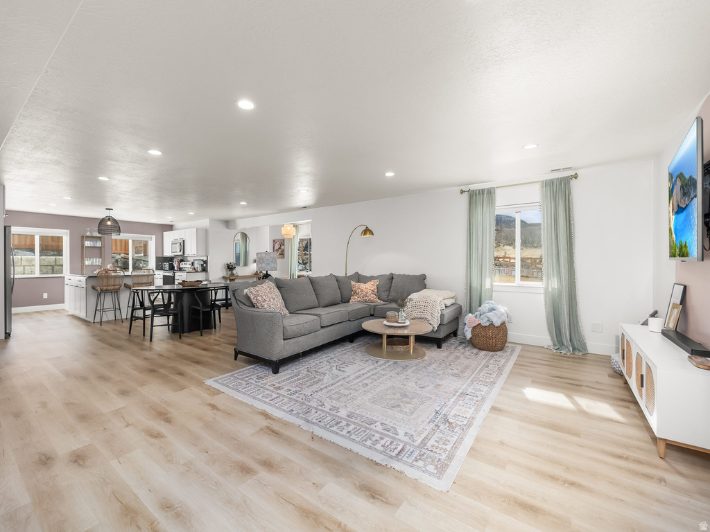 102 S ELK RIDGE DR Elk Ridge, UT 84651