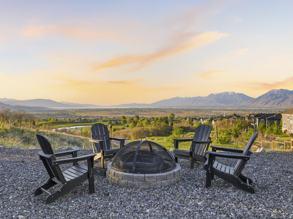 102 S ELK RIDGE DR Elk Ridge, UT 84651