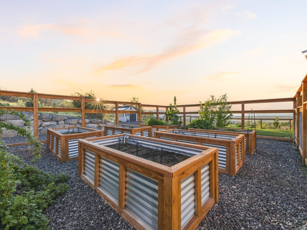 102 S ELK RIDGE DR Elk Ridge, UT 84651