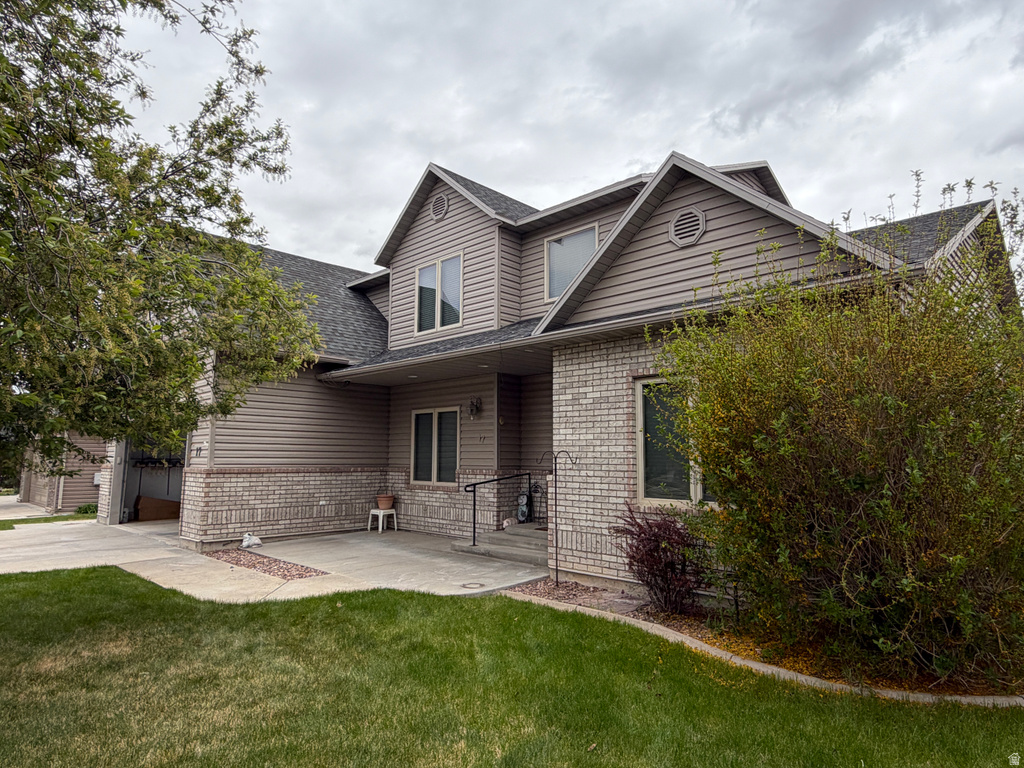 800 ESCALANTE DR #17 Vernal, UT 84078