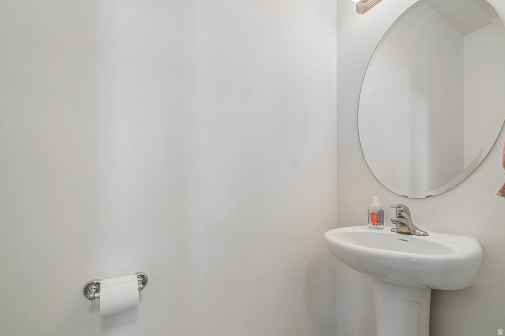 15203 S TACK WAY Bluffdale, UT 84065