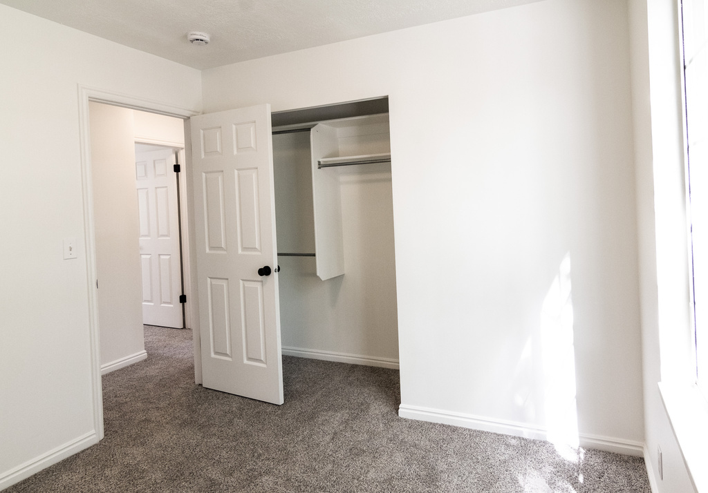 327 E 12600 S Draper, UT 84020