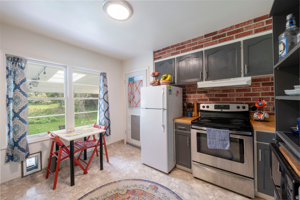 2011 S NEVADA ST Salt Lake City, UT 84108