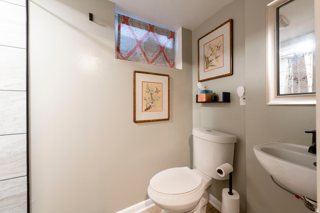 2011 S NEVADA ST Salt Lake City, UT 84108