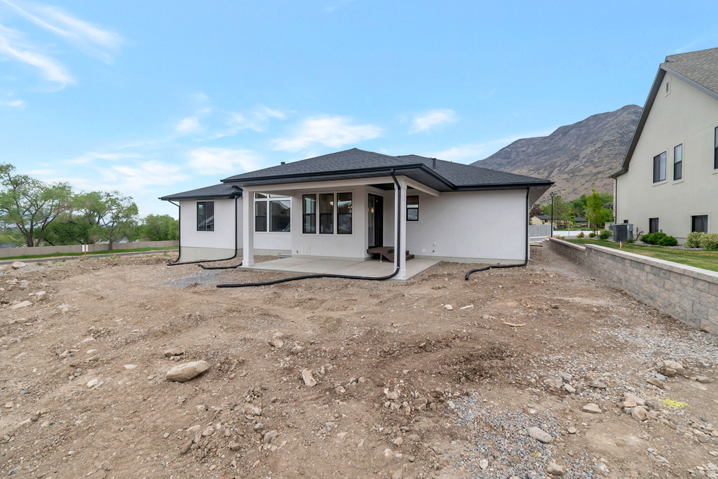 1082 E 110 S Pleasant Grove, UT 84062