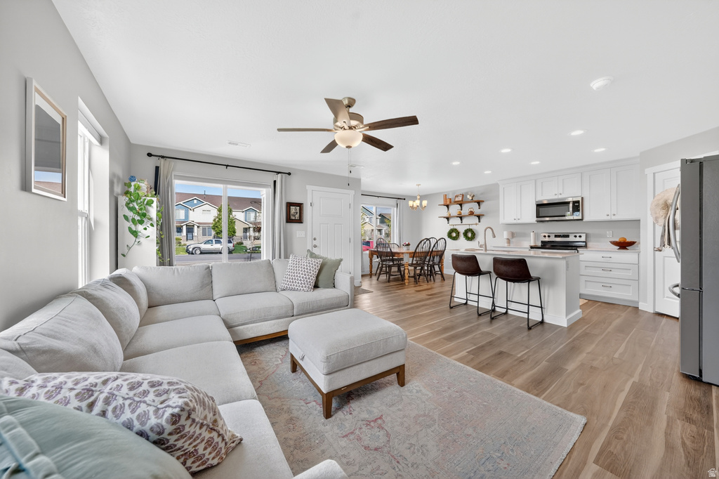 984 N CENTER ST Santaquin, UT 84655