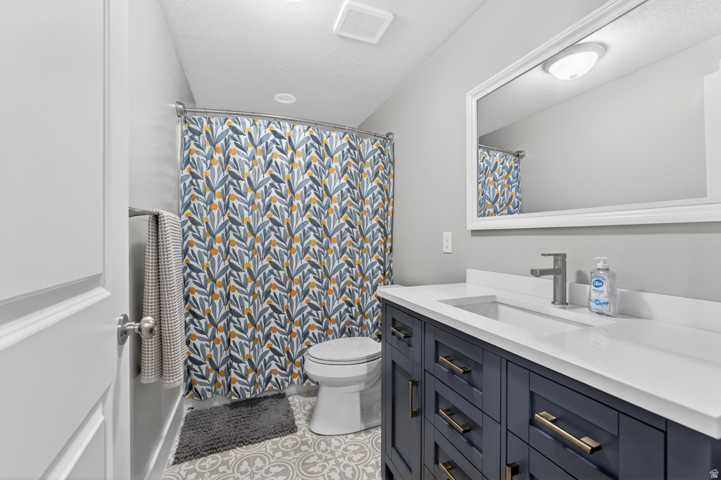 984 N CENTER ST Santaquin, UT 84655