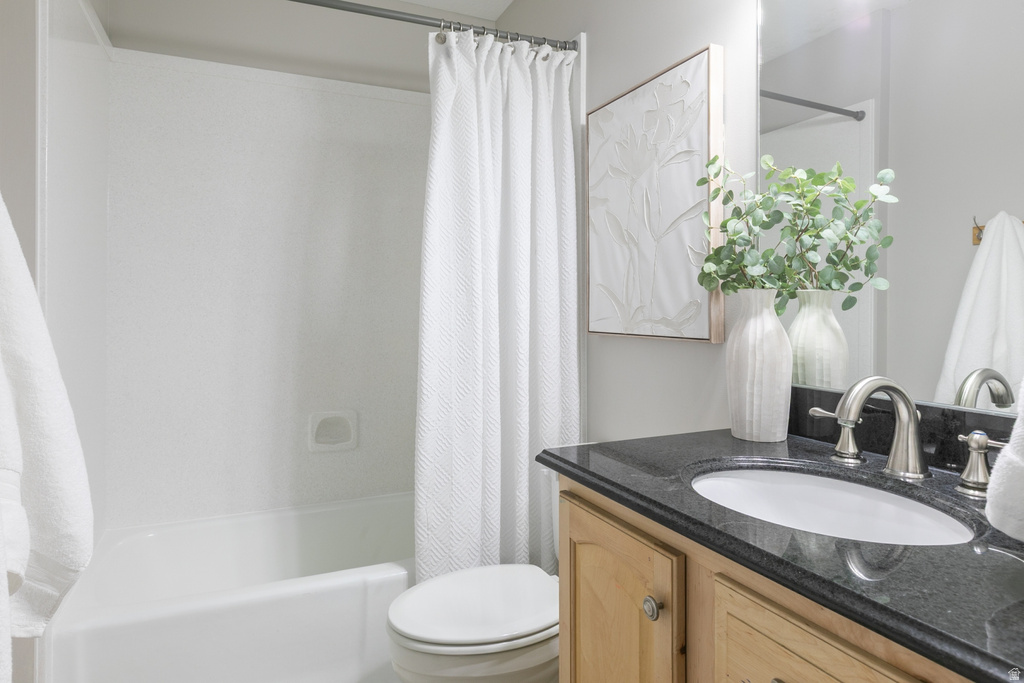 3864 S MONARCH DR Bountiful, UT 84010