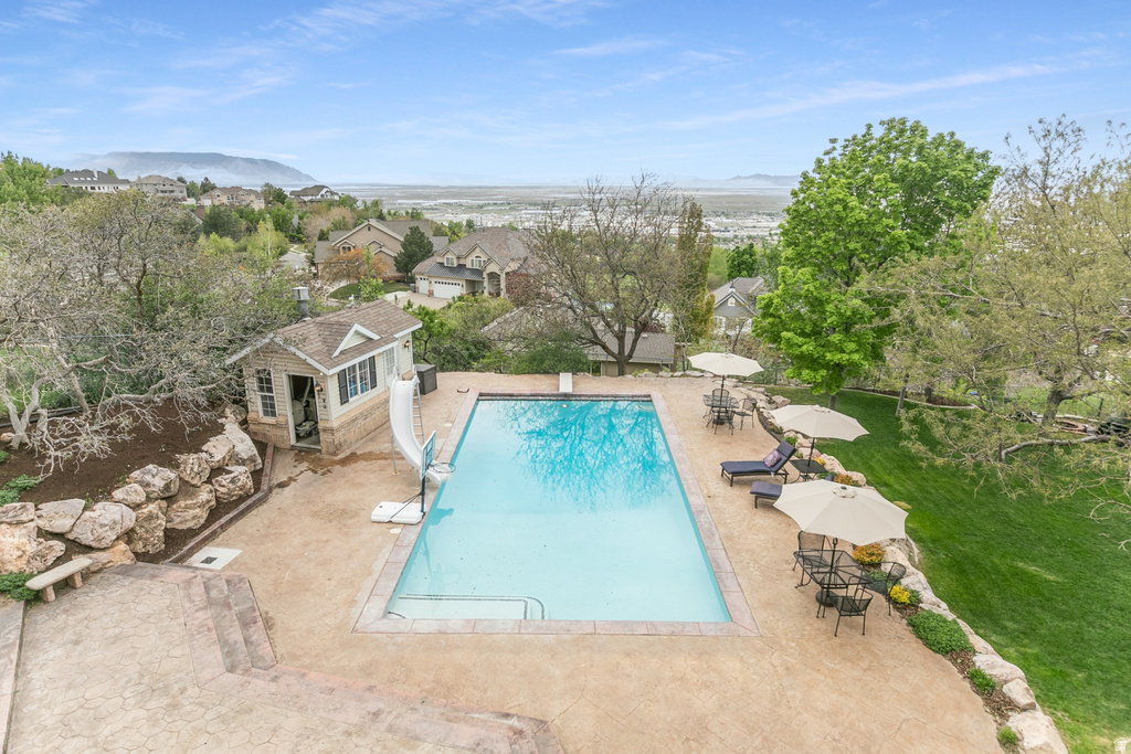 3864 S MONARCH DR Bountiful, UT 84010