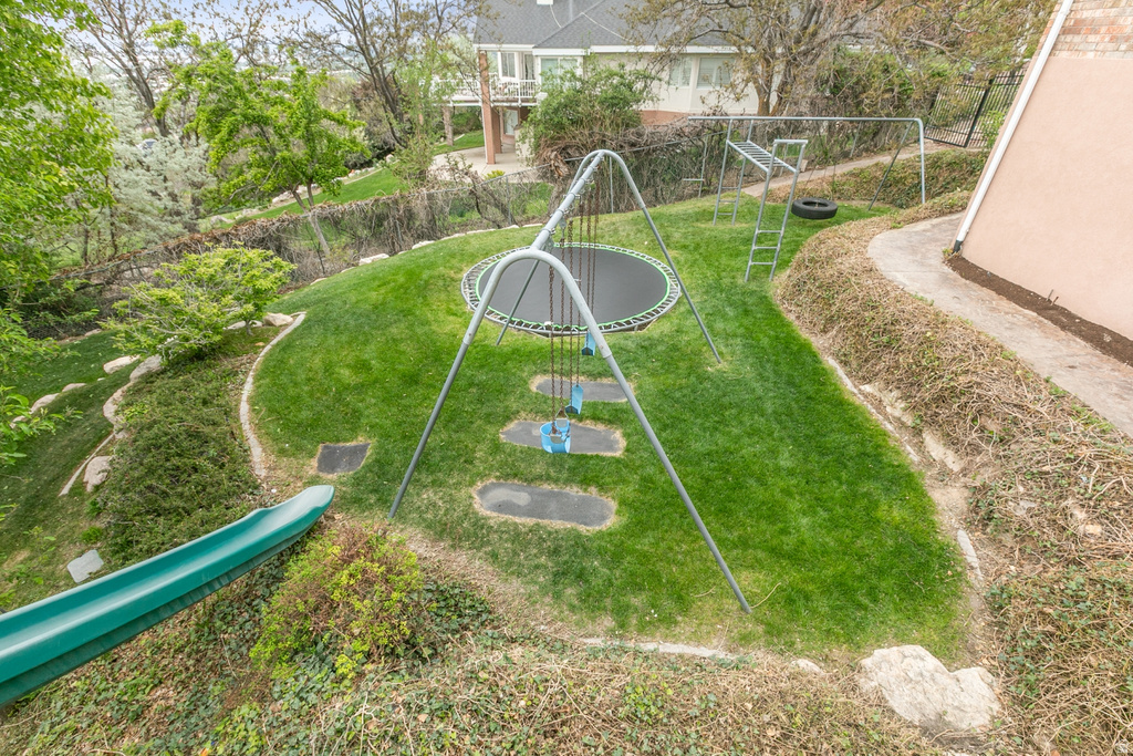 3864 S MONARCH DR Bountiful, UT 84010