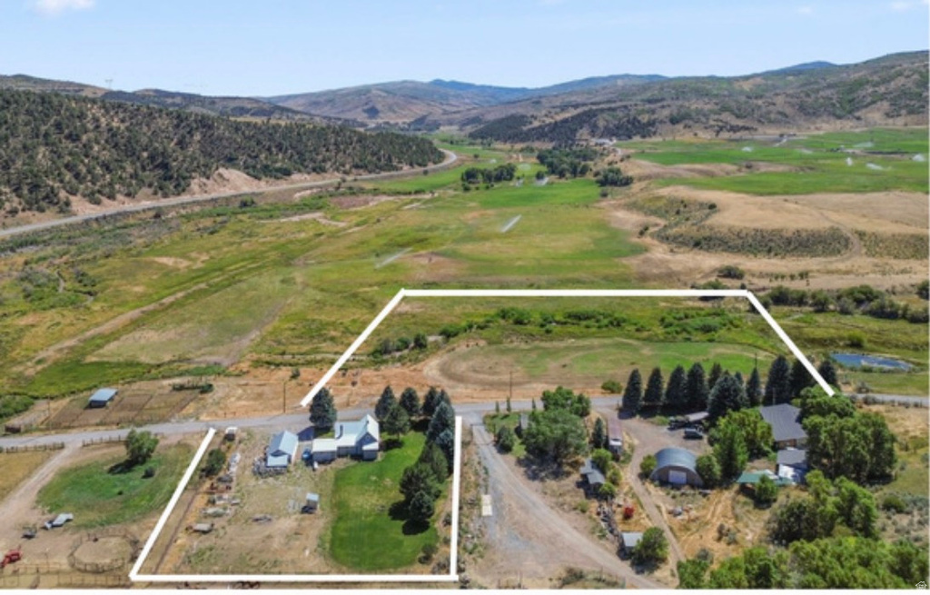 3983 BENNIE CREEK RD Birdseye, UT 84629