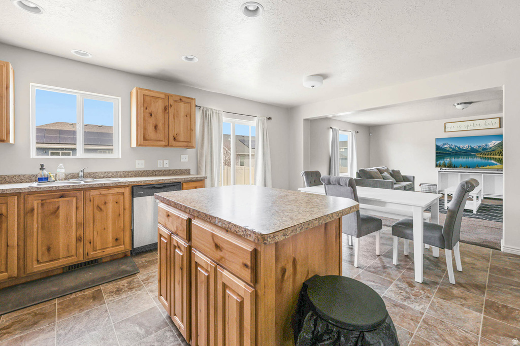 437 TOPAZ DR Santaquin, UT 84655