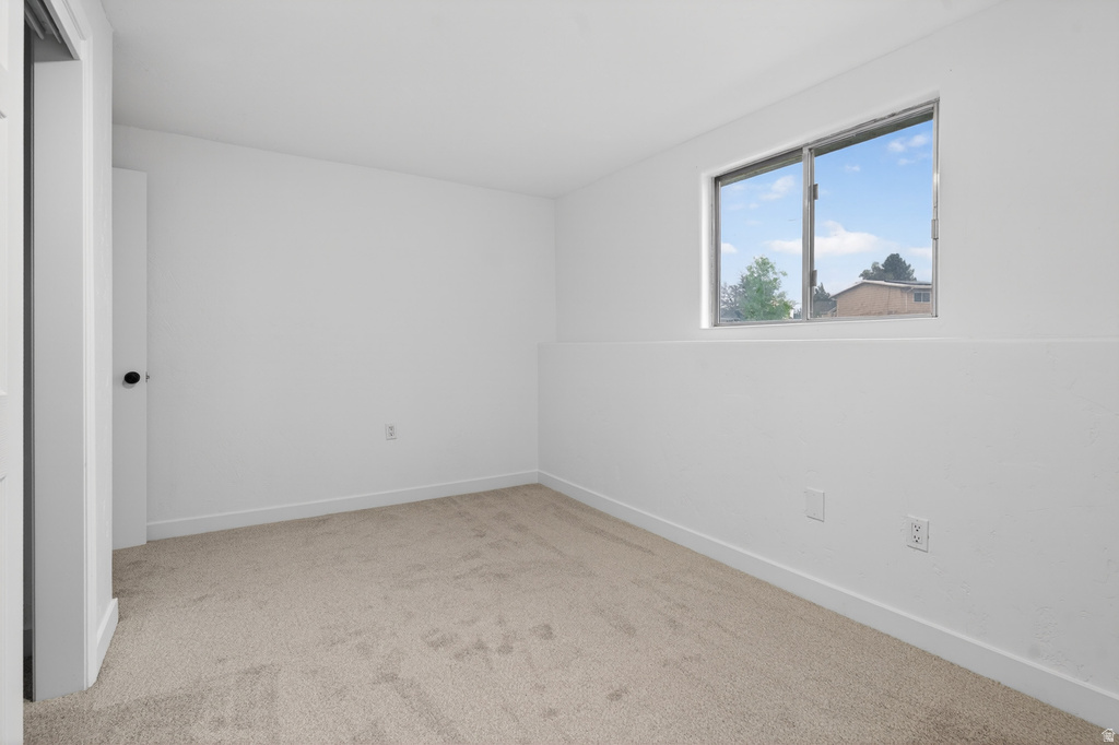 489 N OWENS ST Layton, UT 84041
