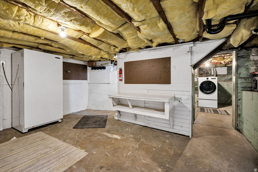 324 W CENTER ST Logan, UT 84321