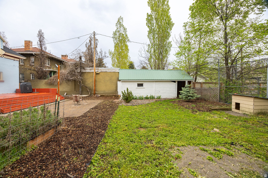 324 W CENTER ST Logan, UT 84321