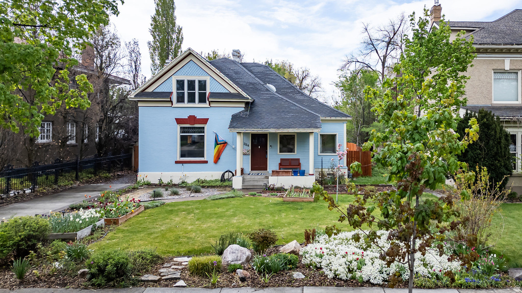 324 W CENTER ST Logan, UT 84321