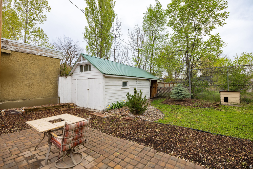 324 W CENTER ST Logan, UT 84321