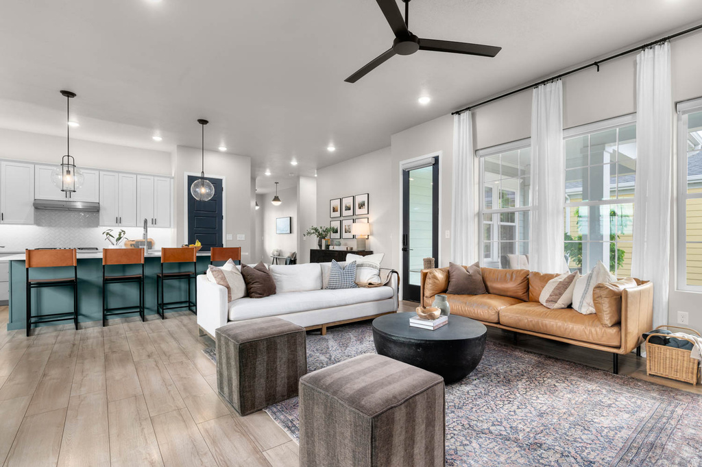 10996 S HOLLY SPRINGS DR South Jordan, UT 84009