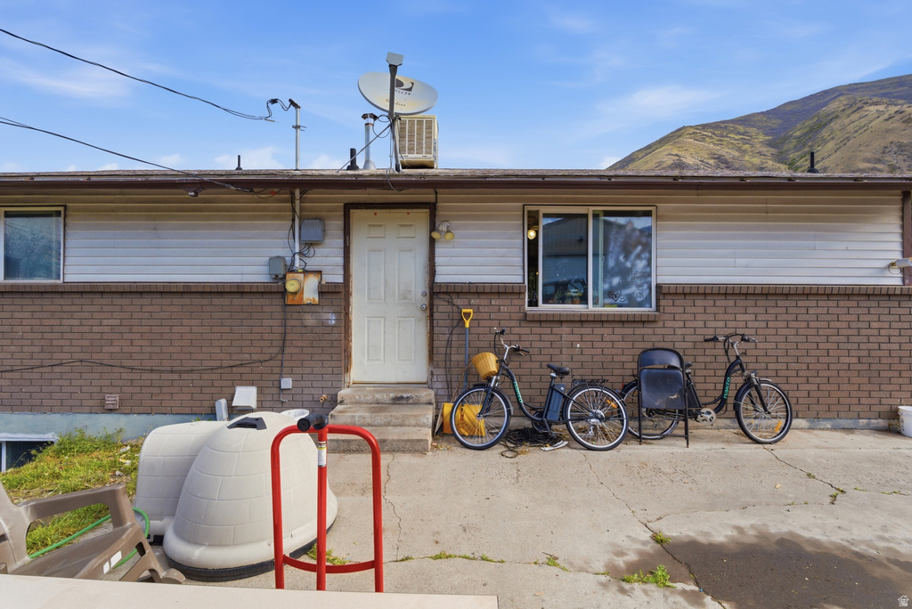 1290 E 100 S Springville, UT 84663