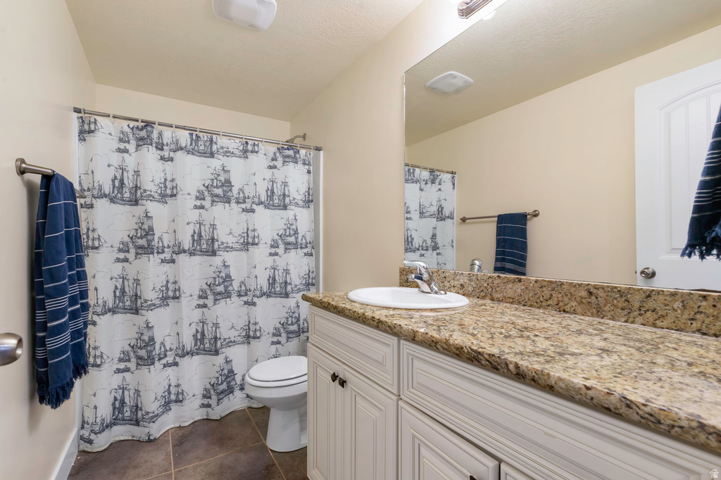 2428 E JIM BRIDGER DR Eagle Mountain, UT 84005