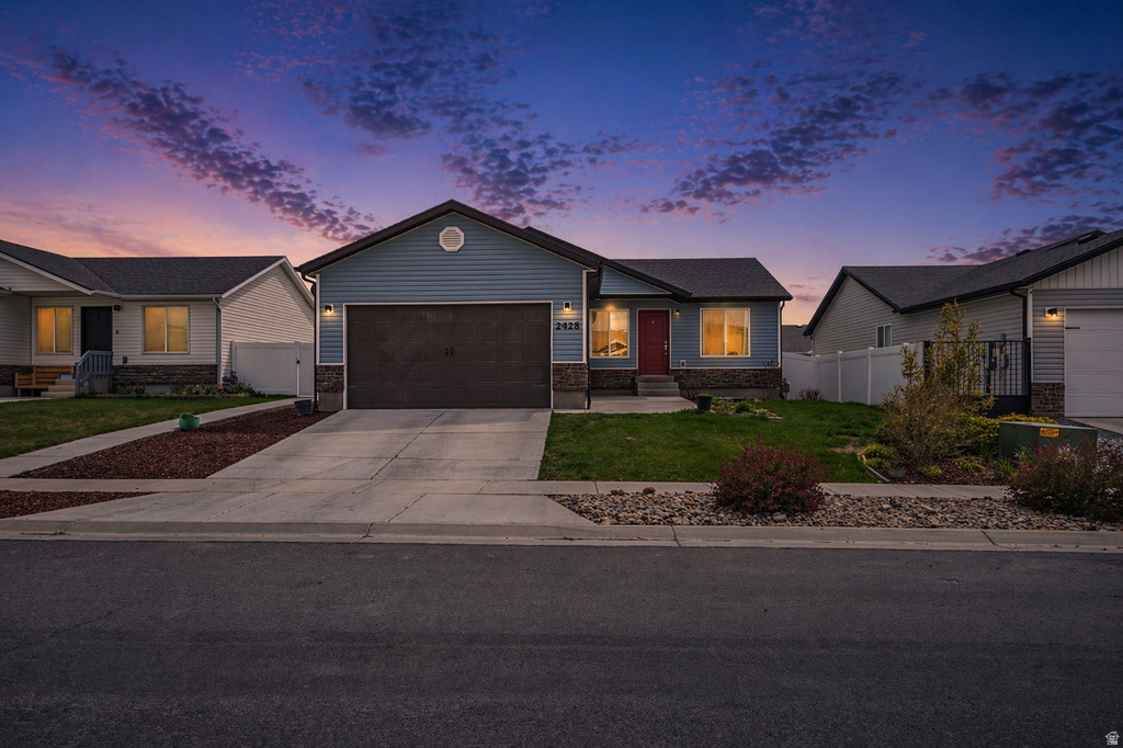 2428 E JIM BRIDGER DR Eagle Mountain, UT 84005