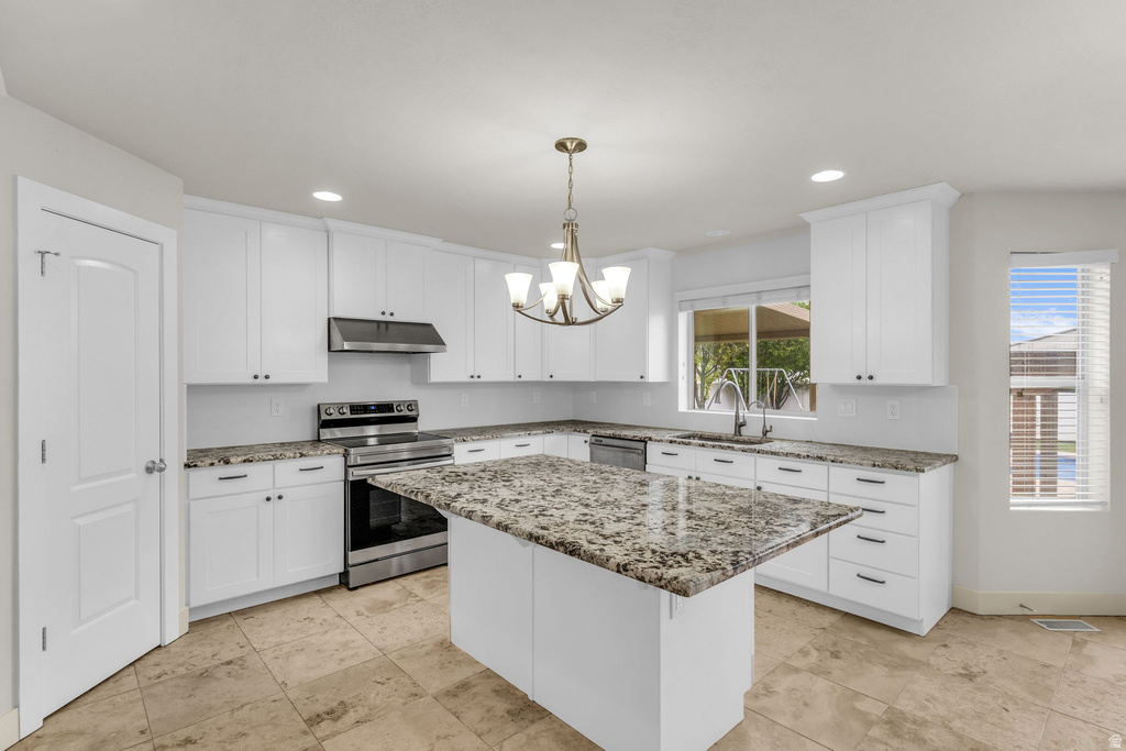 3792 W 12125 S Riverton, UT 84065