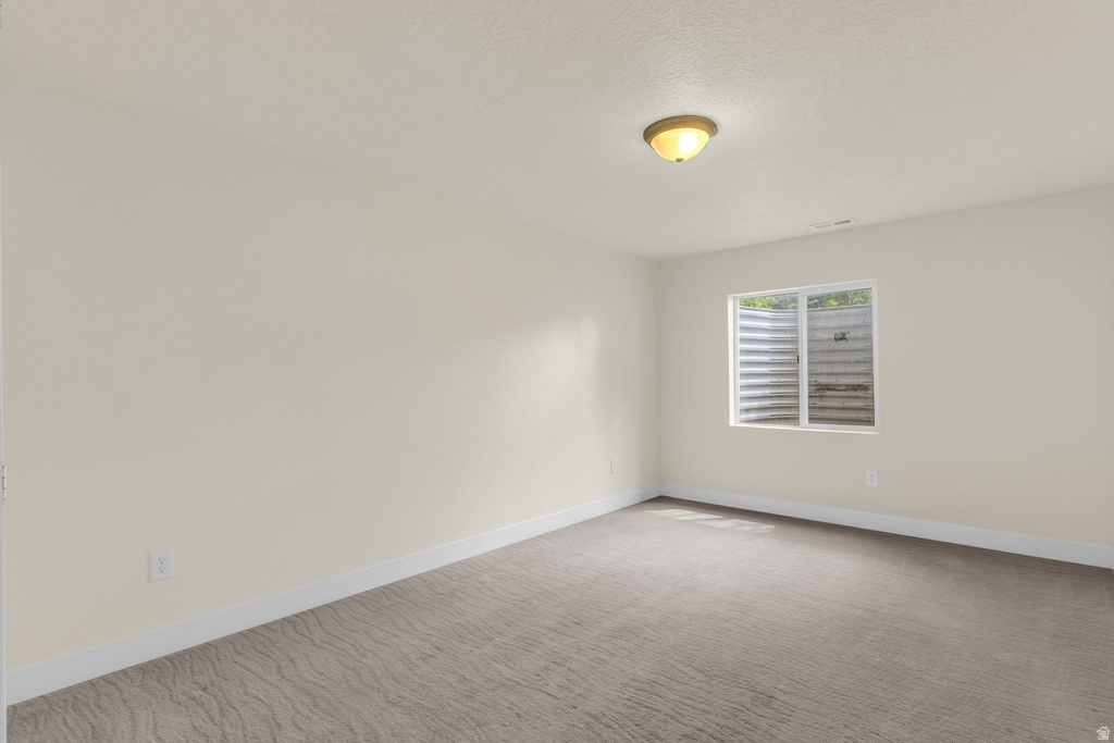 3792 W 12125 S Riverton, UT 84065