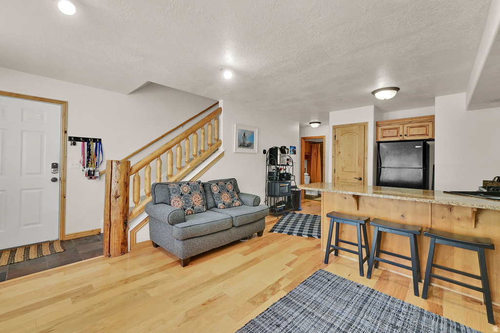 5060 E LAKEVIEW DR photo 3