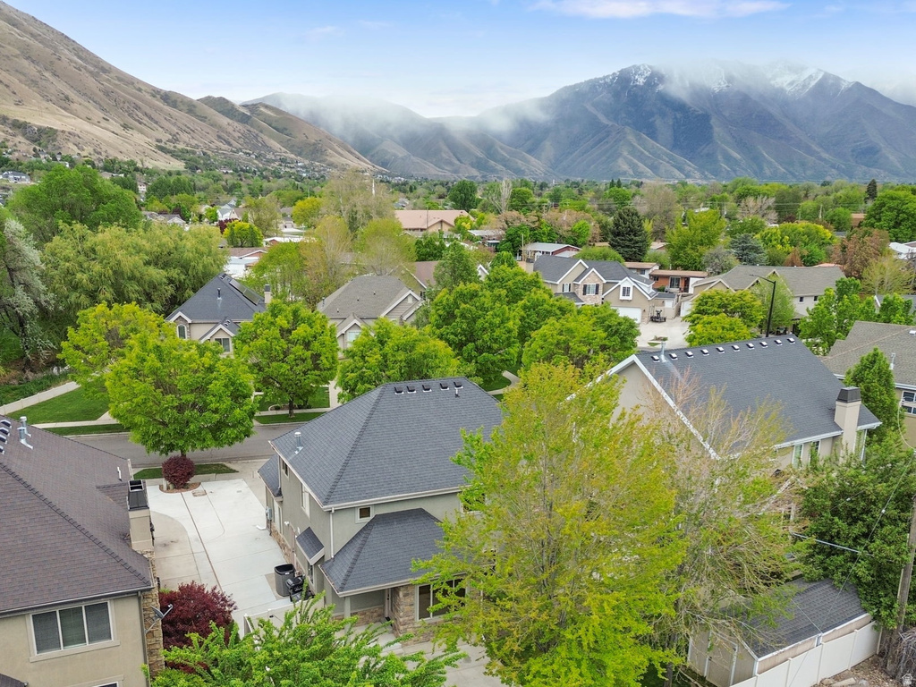 663 N 100 E Springville, UT 84663