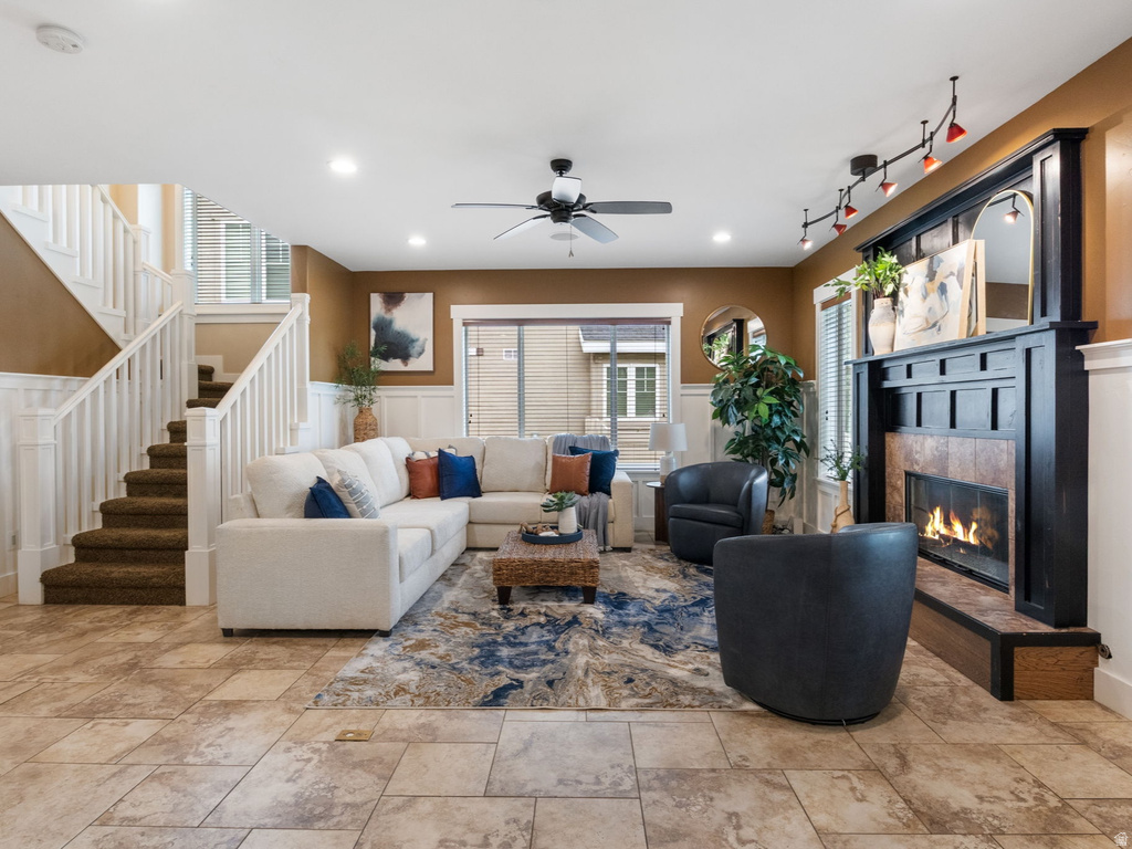 663 N 100 E Springville, UT 84663