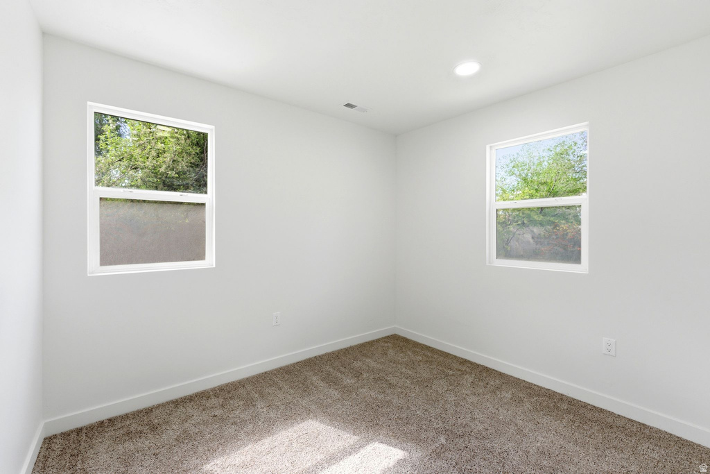 1614 W SUNSET AVE West Valley City, UT 84119